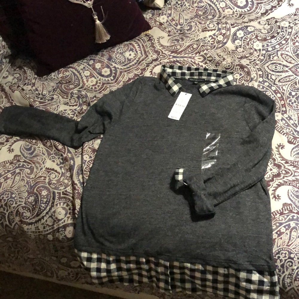 Signature Studio Sweater